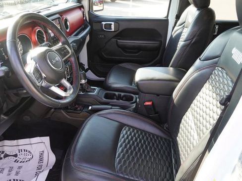 Used 2021 Jeep Wrangler Unlimited Rubicon AWD/4WD image 18