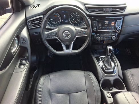 Used 2020 Nissan Rogue SL AWD/4WD image 11