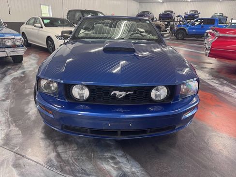 Used 2007 Ford Mustang GT Premium RWD image 6