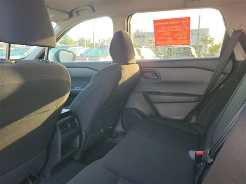 Certified 2025 Nissan Rogue S image 8