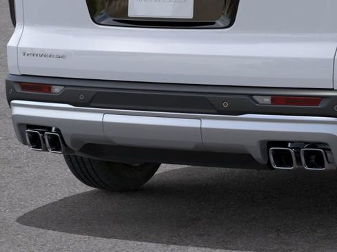 New 2026 Chevrolet Traverse LT FWD image 14