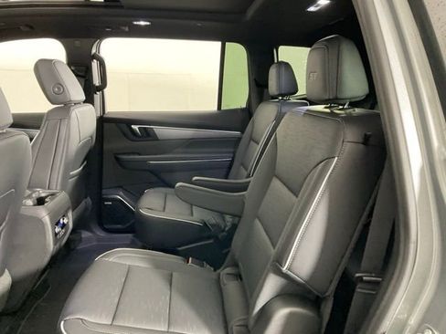 New 2026 Buick Enclave Sport Touring w/ Power Package AWD/4WD image 39