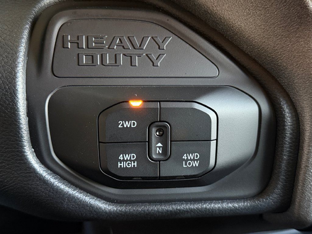 Used 2026 RAM 2500 Tradesman AWD/4WD image 19
