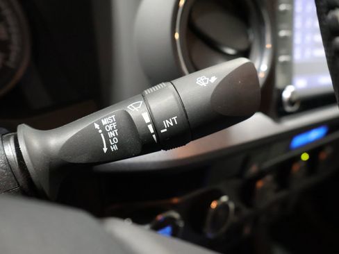 Certified 2023 Toyota Tacoma TRD Sport AWD/4WD image 36