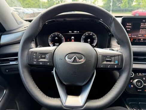 Certified 2025 INFINITI QX60 Luxe AWD/4WD image 14