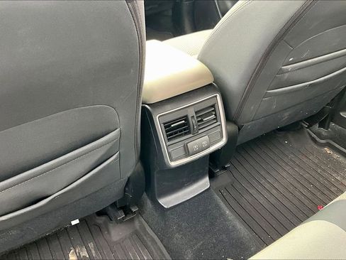 Used 2021 Subaru Forester Premium AWD/4WD image 10