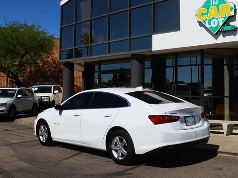 Used 2024 Chevrolet Malibu LT image 9