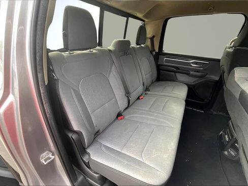 Used 2019 RAM 1500 Big Horn image 28