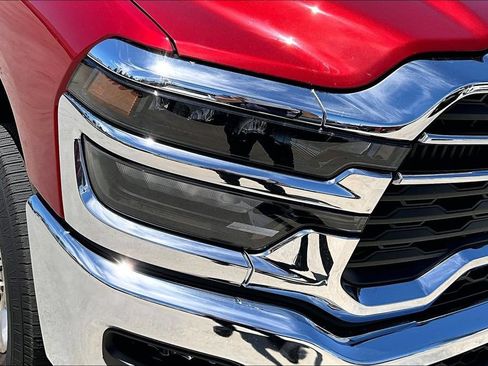 Certified 2026 RAM 2500 Big Horn AWD/4WD image 29