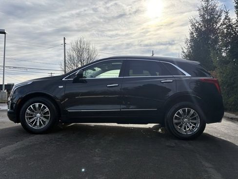 Used 2018 Cadillac XT5 Luxury w/ Driver Awareness Package image 2