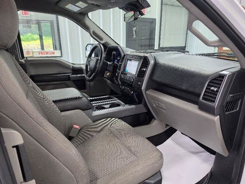 Used 2019 Ford F150 XLT w/ Equipment Group 301A Mid RWD image 12