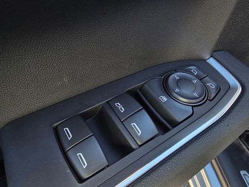 New 2026 GMC Sierra 1500 SLE w/ X31 Off-Road Package image 12