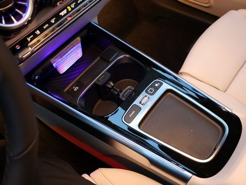 New 2025 Mercedes-Benz GLB 250 4MATIC image 26