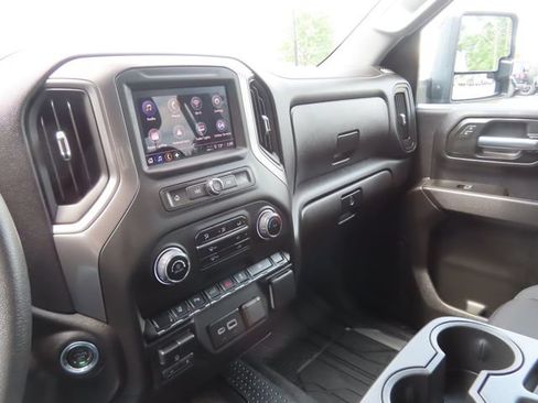 Used 2025 Chevrolet Silverado 2500 Custom w/ Custom Value Package AWD/4WD image 35