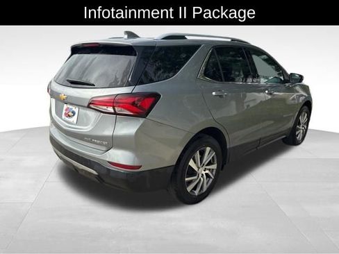 Used 2024 Chevrolet Equinox Premier AWD/4WD image 6