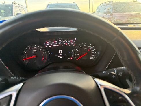 Used 2020 Chevrolet Camaro SS RWD image 21