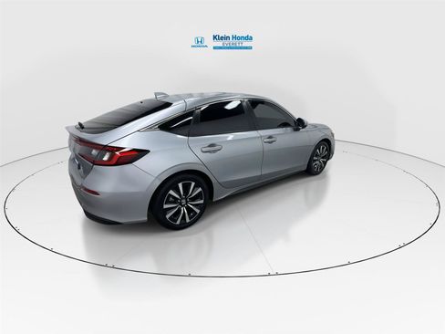 Used 2023 Honda Civic EX-L image 2