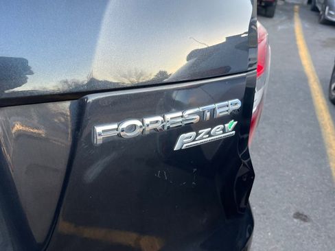 Used 2015 Subaru Forester 2.5i Limited w/ Popular Package #2 image 25