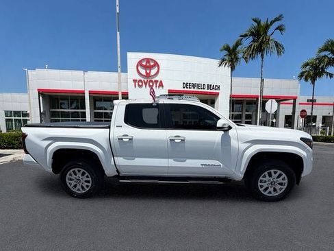 Used 2025 Toyota Tacoma SR5 RWD image 8