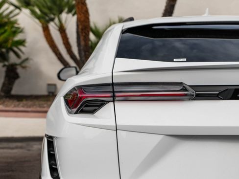 Used 2024 Lamborghini Urus S image 50