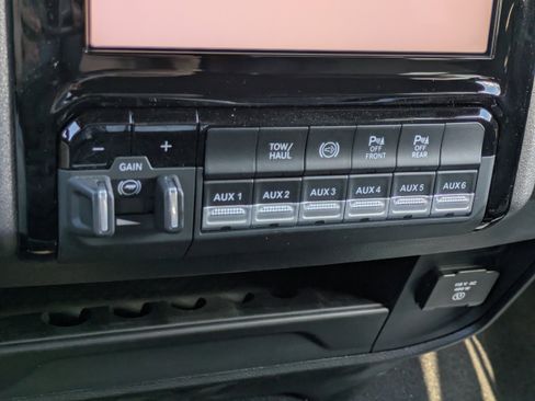 New 2026 RAM 3500 Tradesman image 27