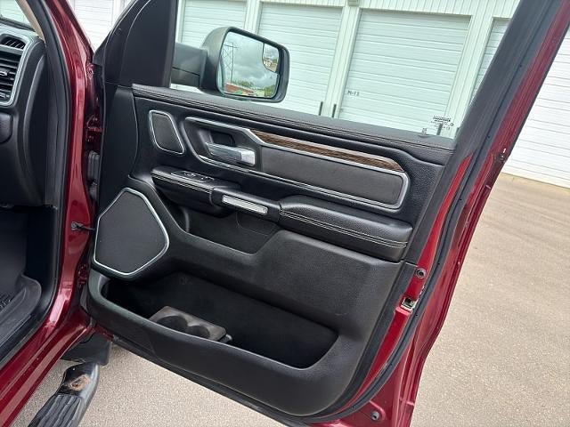 Used 2019 RAM 1500 Laramie AWD/4WD image 15