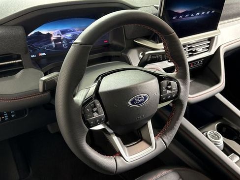 New 2026 Ford Explorer ST-Line w/ ST-Line Street Pack image 21