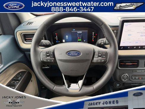 New 2026 Ford Maverick Lariat w/ 4K Tow Package AWD/4WD image 11