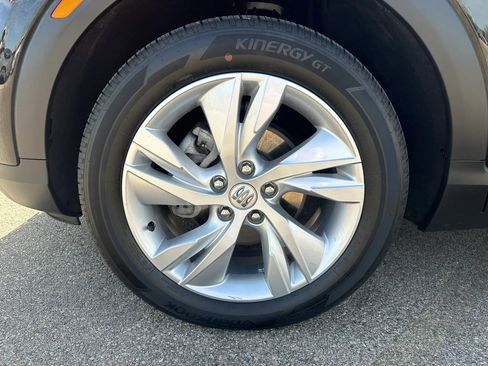 Used 2024 Buick Encore GX Preferred FWD image 17