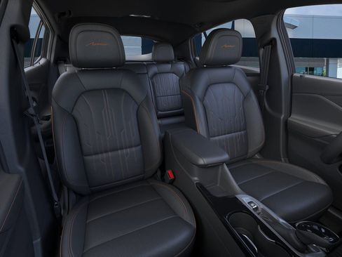 New 2026 Buick Envista Avenir image 16