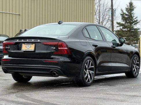 Used 2020 Volvo S60 T5 Momentum w/ Protection Package Premier image 6