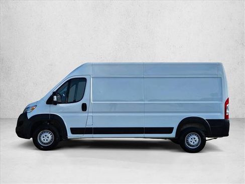 Used 2025 RAM ProMaster 2500 w/ Convenience Group FWD image 9