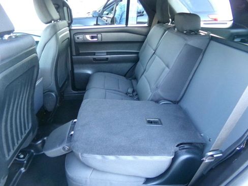 Used 2020 Ford Explorer 4WD Police Interceptor image 31