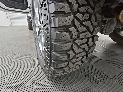 Used 2021 Jeep Wrangler Unlimited Sahara image 41