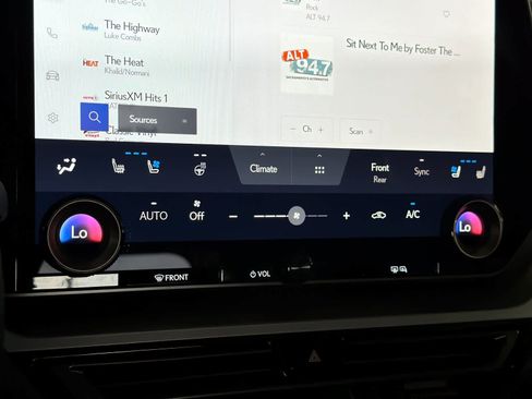 Certified 2025 Lexus TX 500h AWD w/ Technology Package image 22