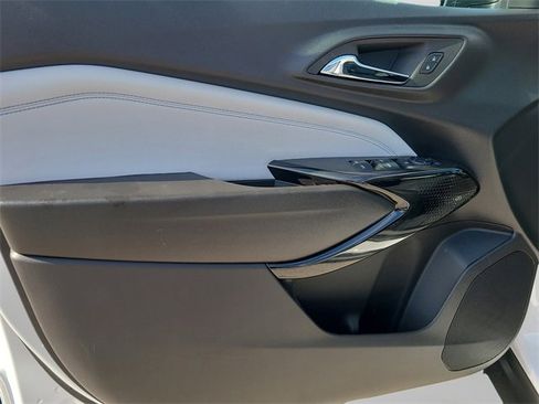 New 2026 Chevrolet Trax LT w/ Driver Confidence Package image 18