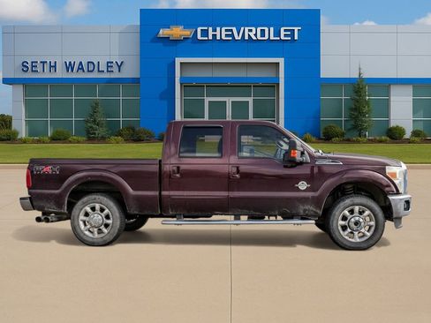 Used 2011 Ford F250 Lariat w/ Lariat Interior Pkg AWD/4WD image 8