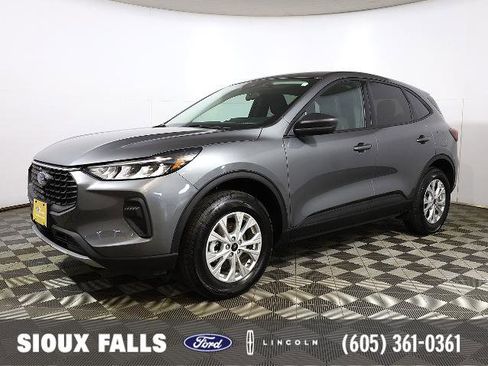 Certified 2025 Ford Escape Active w/ Active Premium Tech Pack AWD/4WD image 1