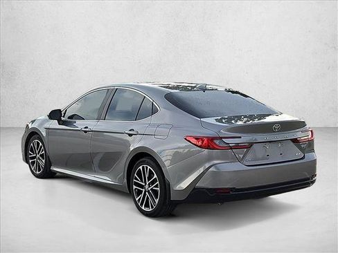 Used 2026 Toyota Camry XLE FWD image 8