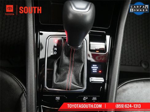 Used 2022 Jeep Compass Trailhawk w/ Trailhawk Convenience Group image 23