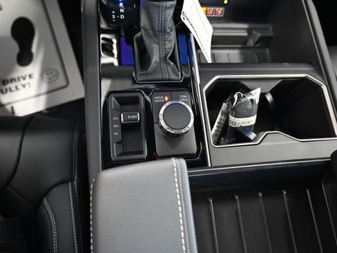 New 2026 Toyota Tundra Limited AWD/4WD image 21