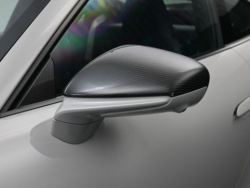 Certified 2025 Porsche 911 Carrera GTS image 34