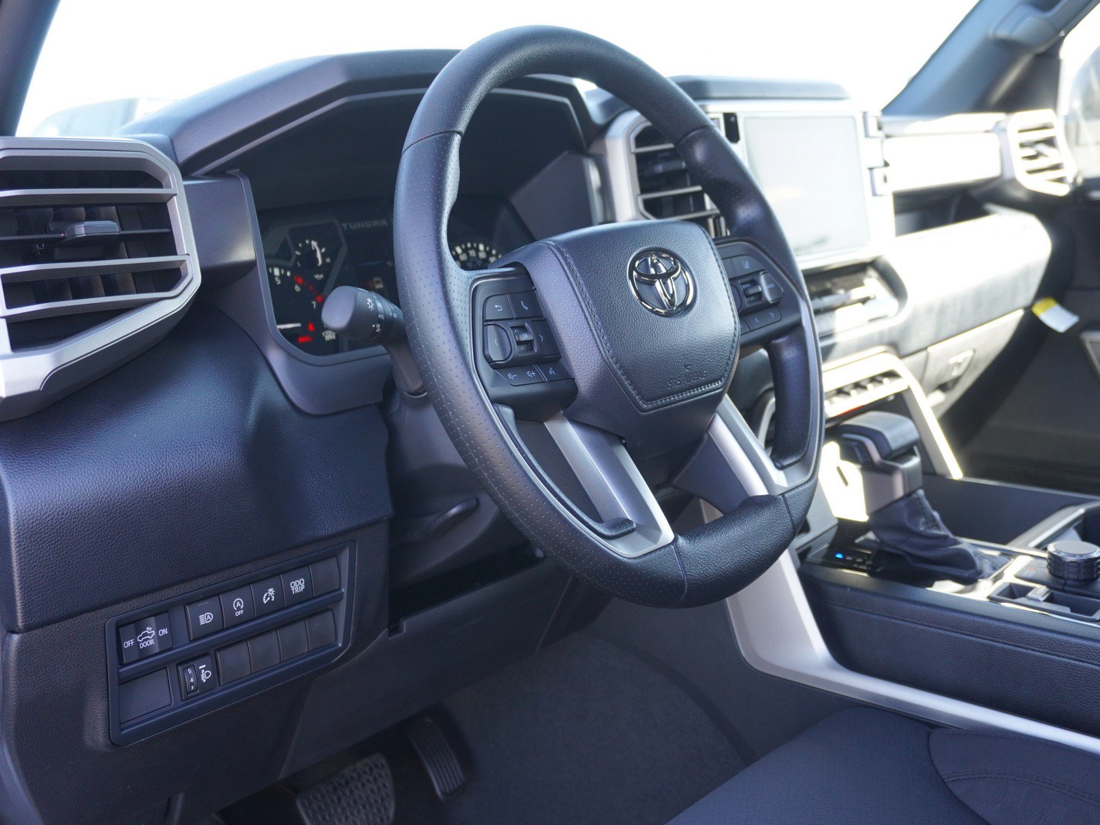 New 2026 Toyota Tundra SR5 AWD/4WD image 19