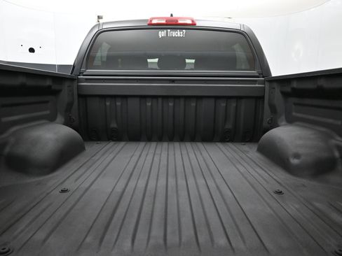 Used 2021 Toyota Tundra SR5 w/ SR5 Upgrade Package AWD/4WD image 7