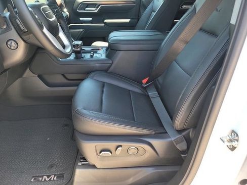 New 2026 GMC Sierra 1500 Denali AWD/4WD image 16