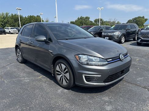 Used 2019 Volkswagen e-Golf SE w/ Driver Assistance Package image 1