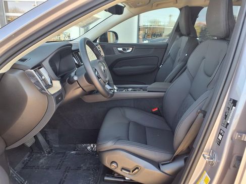 New 2026 Volvo XC60 B5 Plus w/ Climate Package AWD/4WD image 7