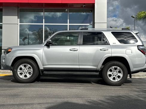 Certified 2019 Toyota 4Runner SR5 Premium image 9