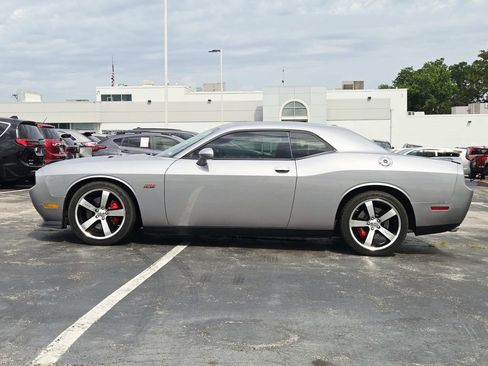 Used 2014 Dodge Challenger SRT8 w/ Harman/Kardon Audio Group RWD image 6