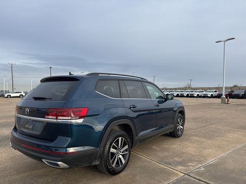 Used 2022 Volkswagen Atlas SE image 14